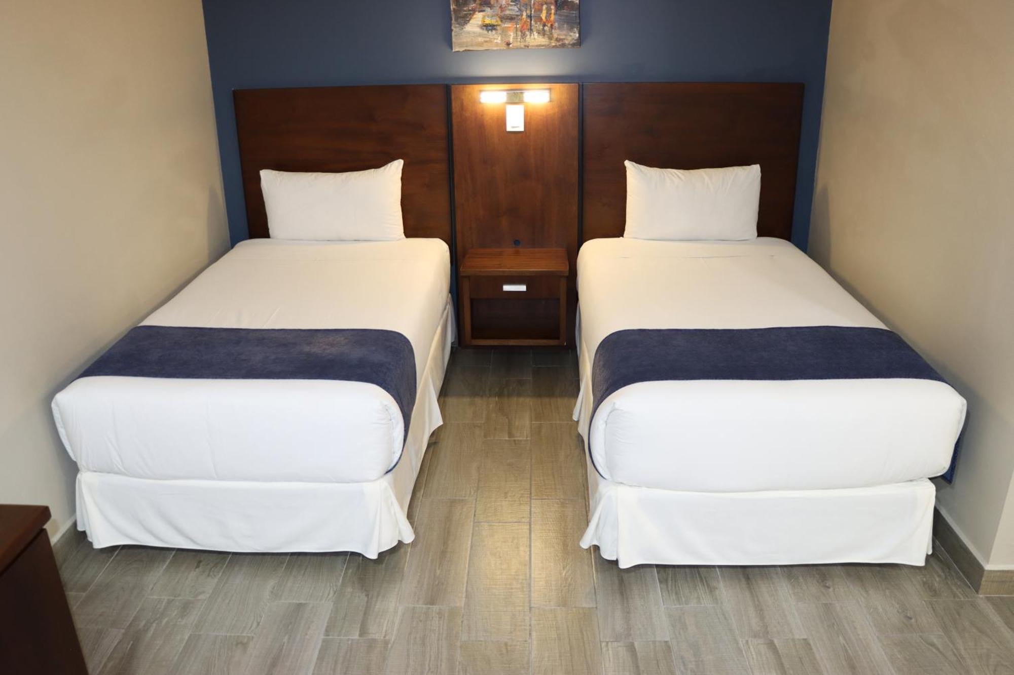 Hotel San Agustin Plaza Latacunga Extérieur photo