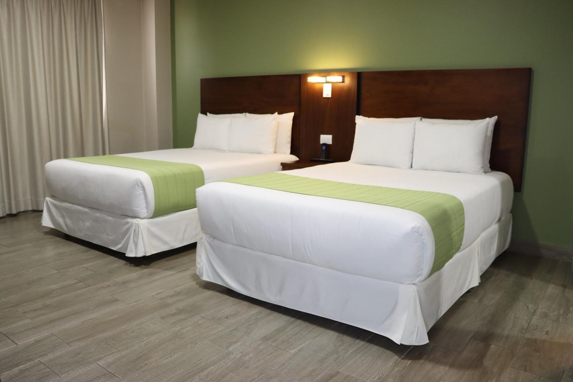 Hotel San Agustin Plaza Latacunga Extérieur photo