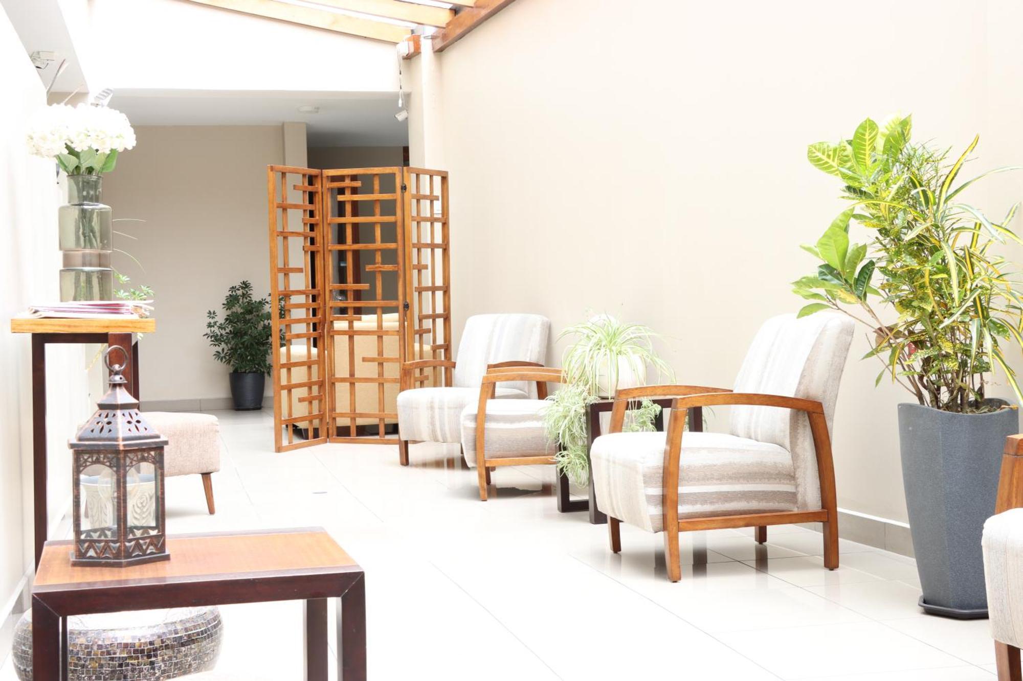 Hotel San Agustin Plaza Latacunga Extérieur photo